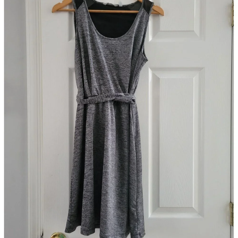 Athleta Sweet Saturday Wrap exercise dress Tank Women's Gray Size Small_2